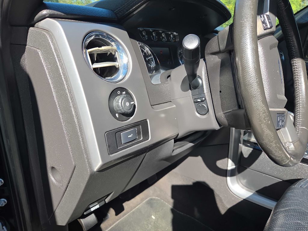 Photo 38 of this FORD F150