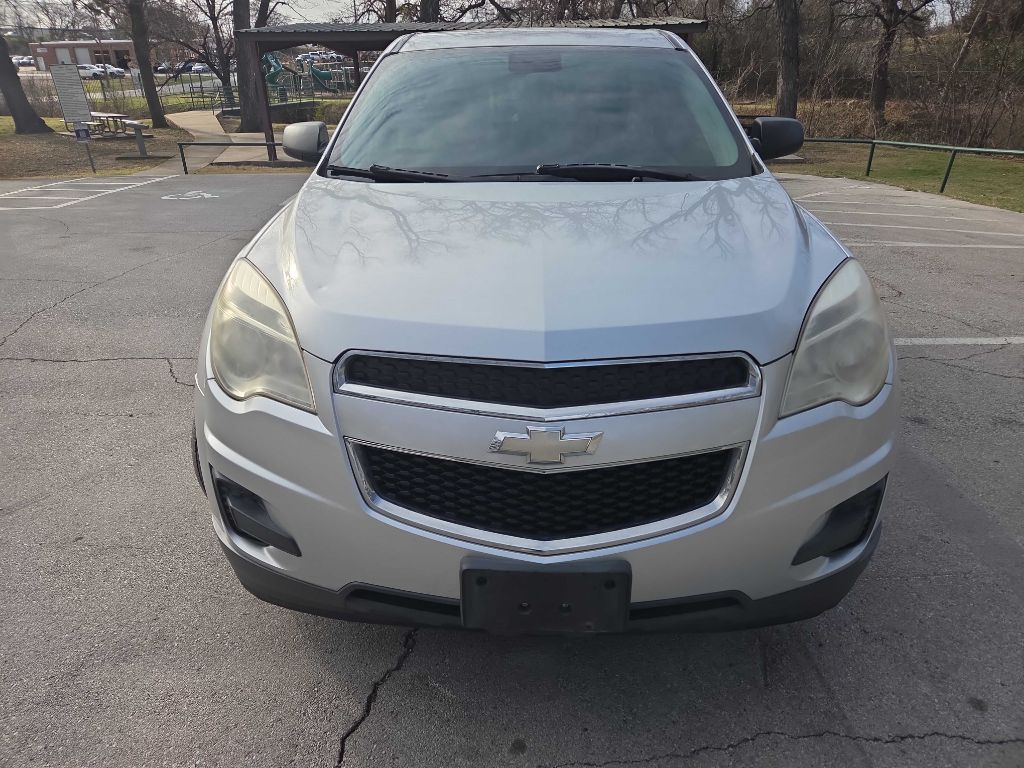 Photo 9 of this CHEVROLET EQUINOX