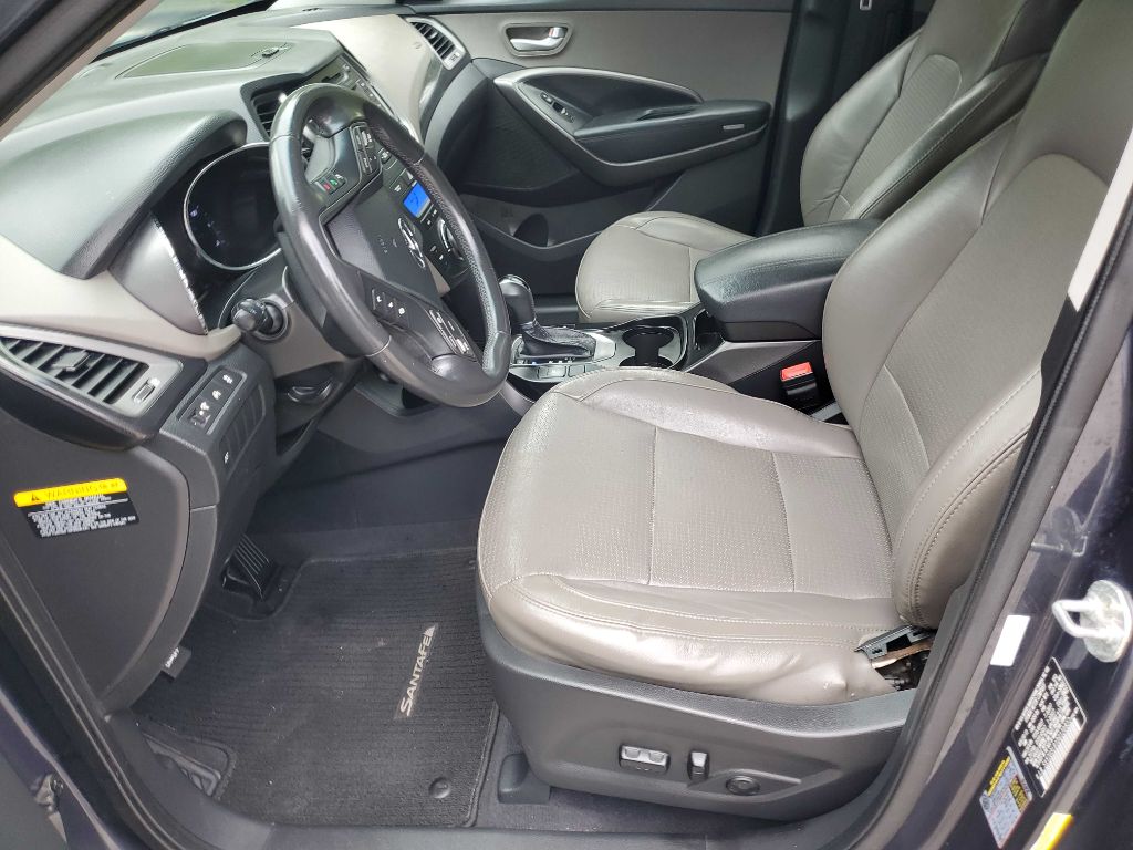 Photo 18 of this HYUNDAI SANTA FE SPORT