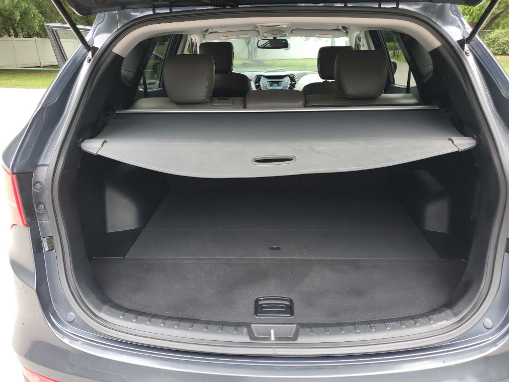 Photo 22 of this HYUNDAI SANTA FE SPORT