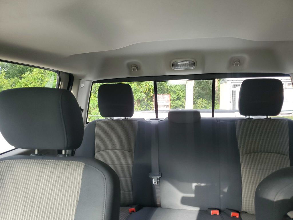 Photo 39 of this DODGE RAM 1500