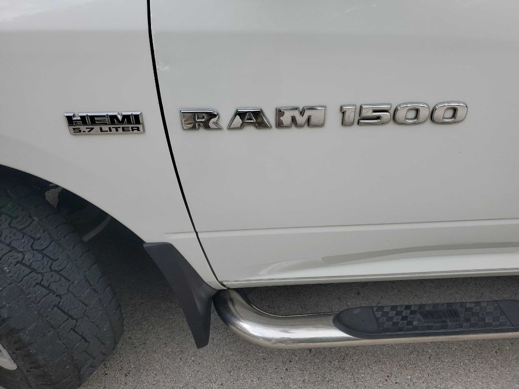 Photo 14 of this DODGE RAM 1500