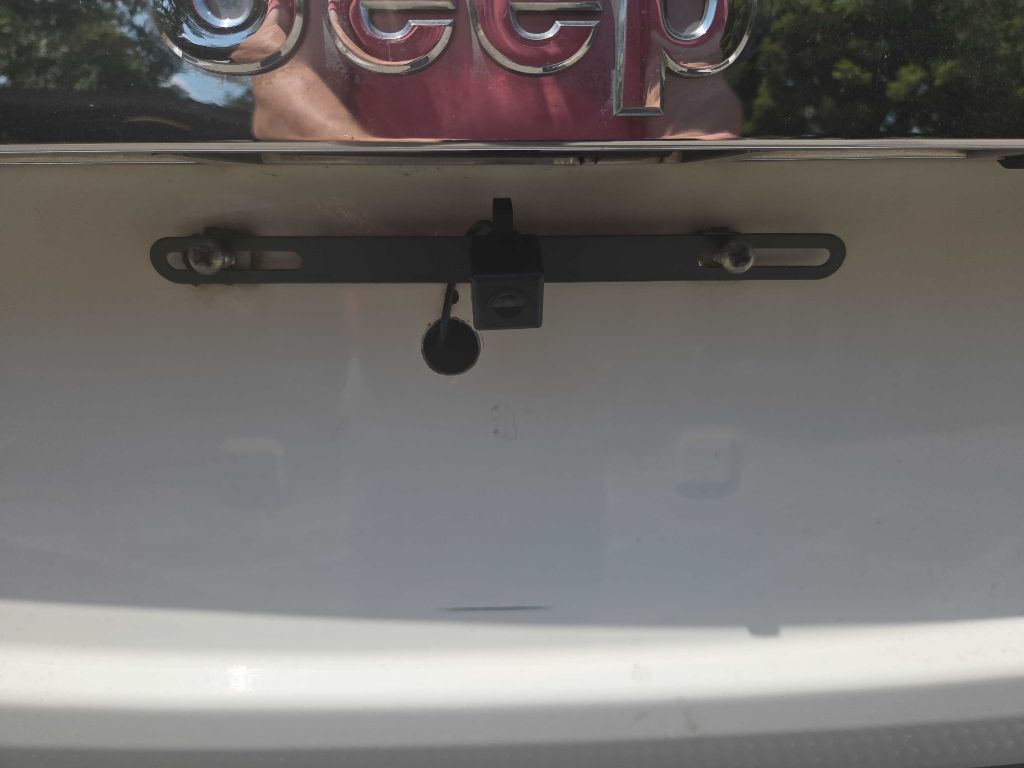 Photo 19 of this JEEP LIBERTY