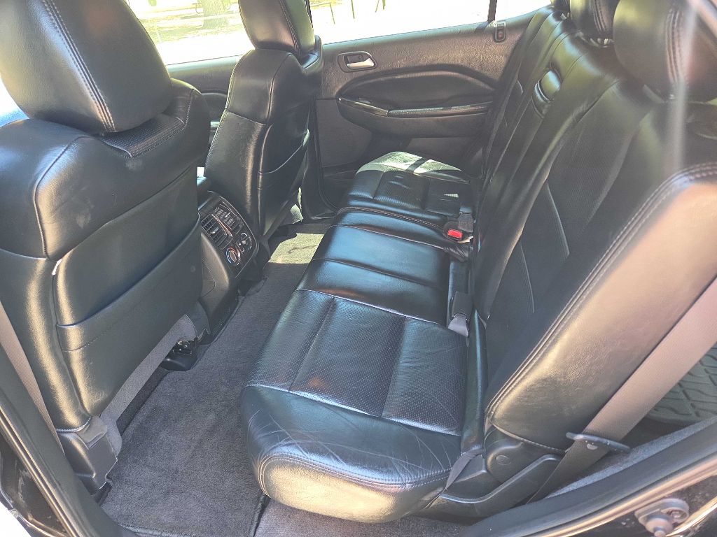 Photo 20 of this ACURA MDX