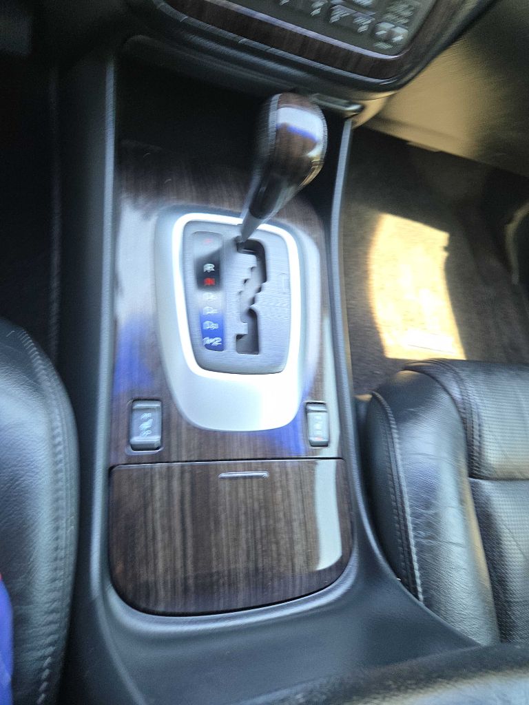 Photo 37 of this ACURA MDX