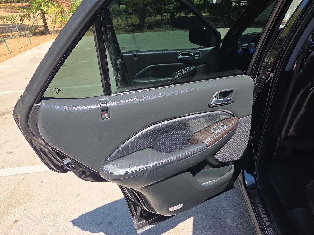 Photo 19 of this ACURA MDX