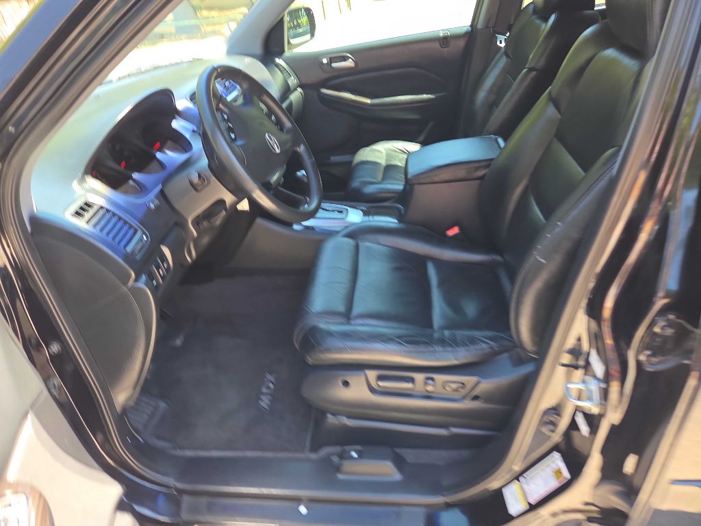 Photo 18 of this ACURA MDX