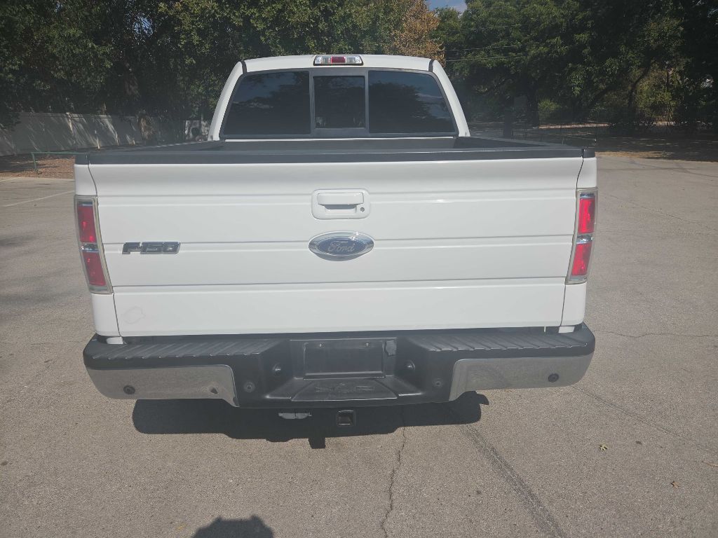 Photo 5 of this FORD F150