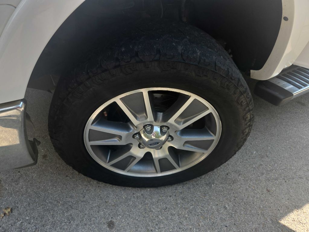 Photo 13 of this FORD F150
