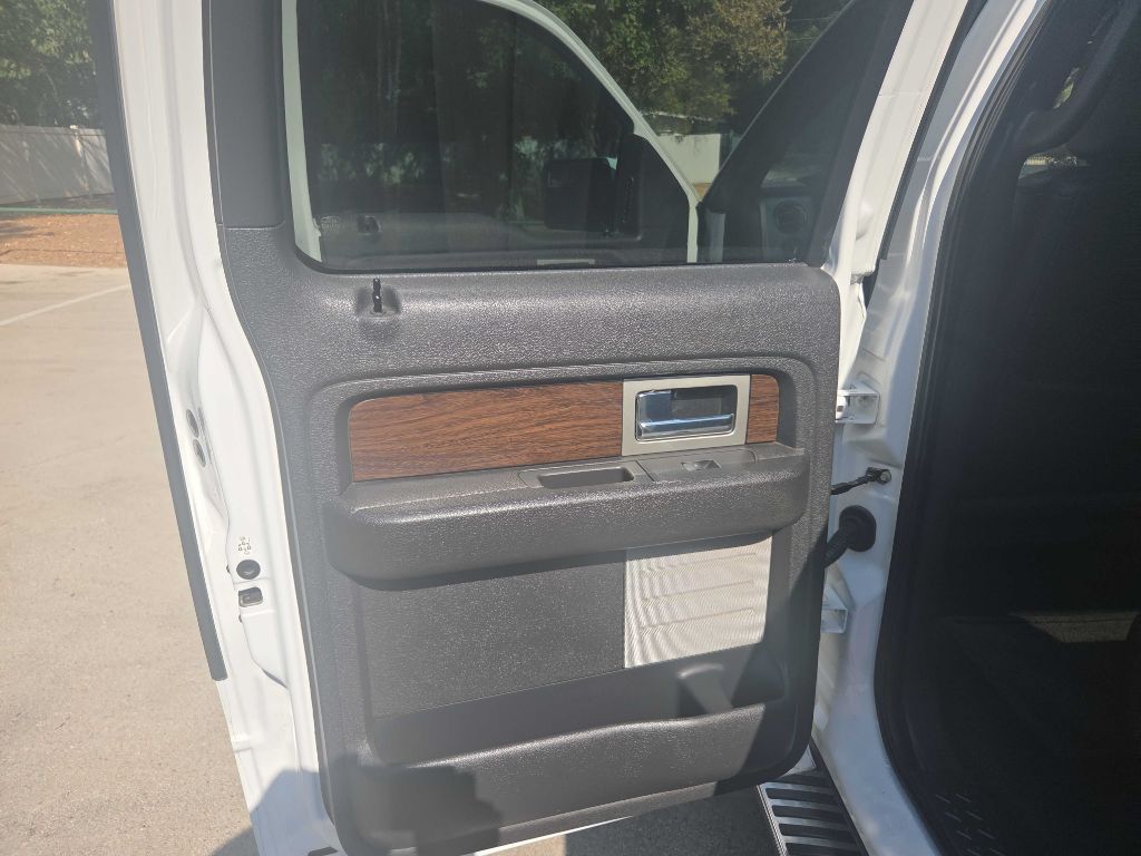 Photo 44 of this FORD F150