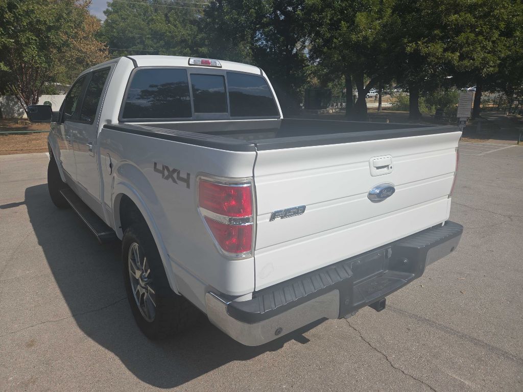 Photo 4 of this FORD F150