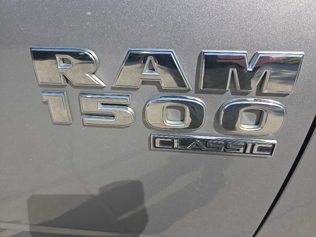 Photo 15 of this RAM 1500 CLASSIC