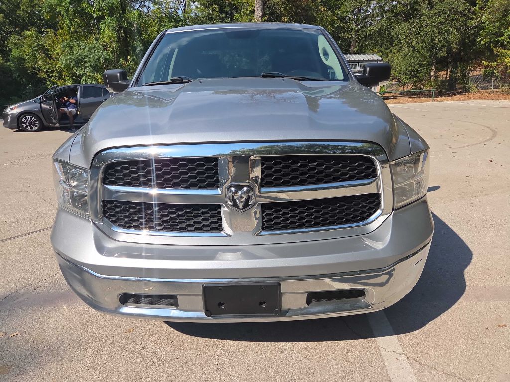 Photo 9 of this RAM 1500 CLASSIC
