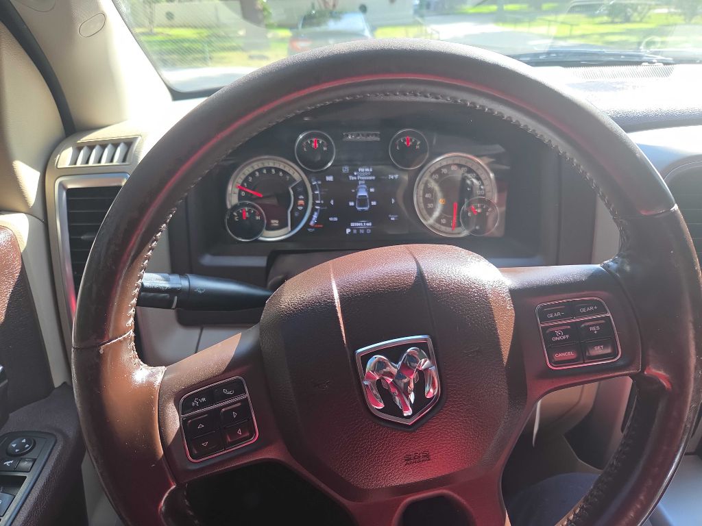 Photo 37 of this RAM 1500