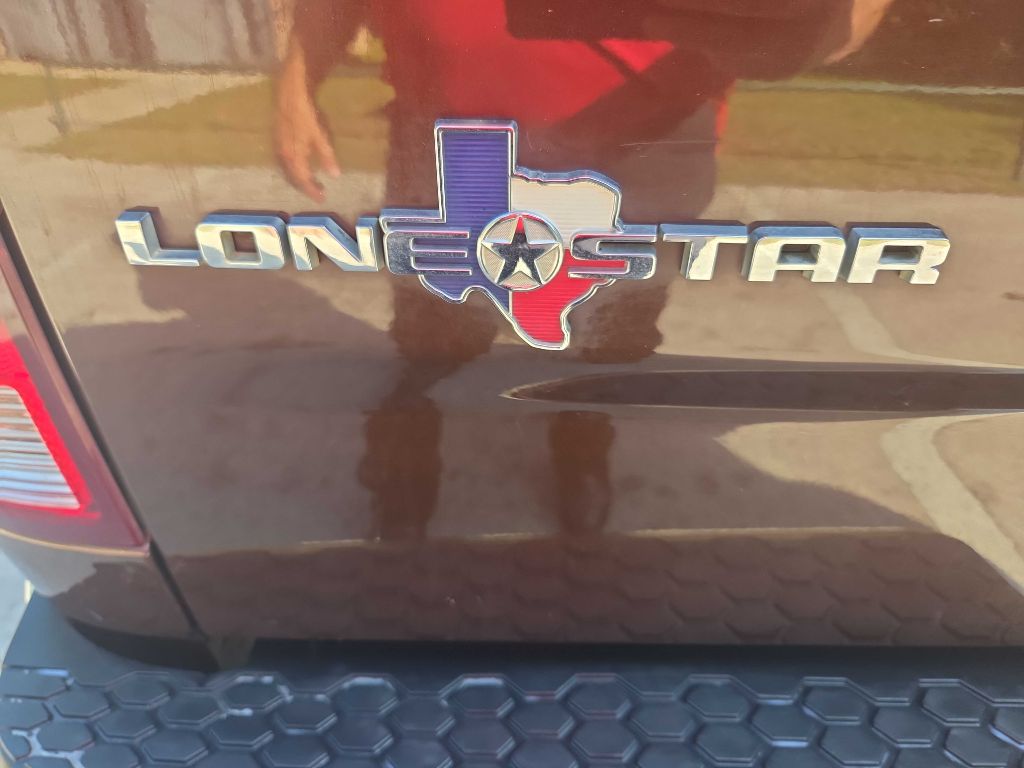 Photo 19 of this RAM 1500