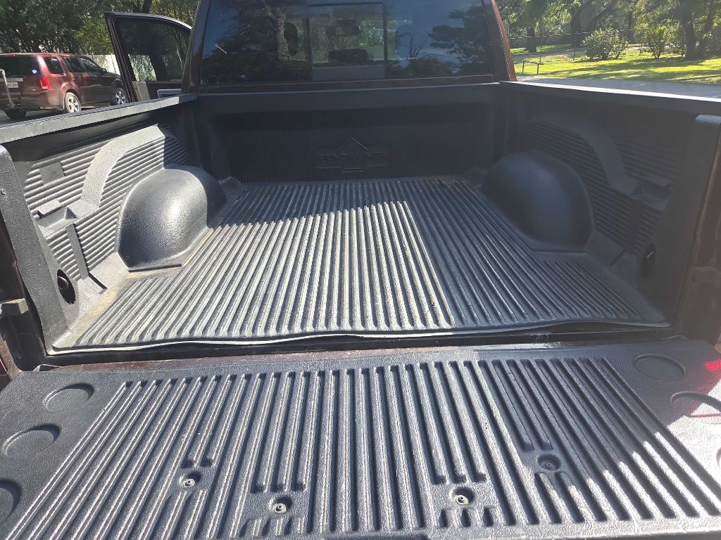 Photo 22 of this RAM 1500