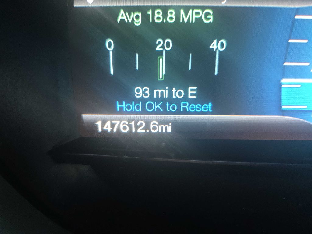 Photo 31 of this FORD EXPLORER