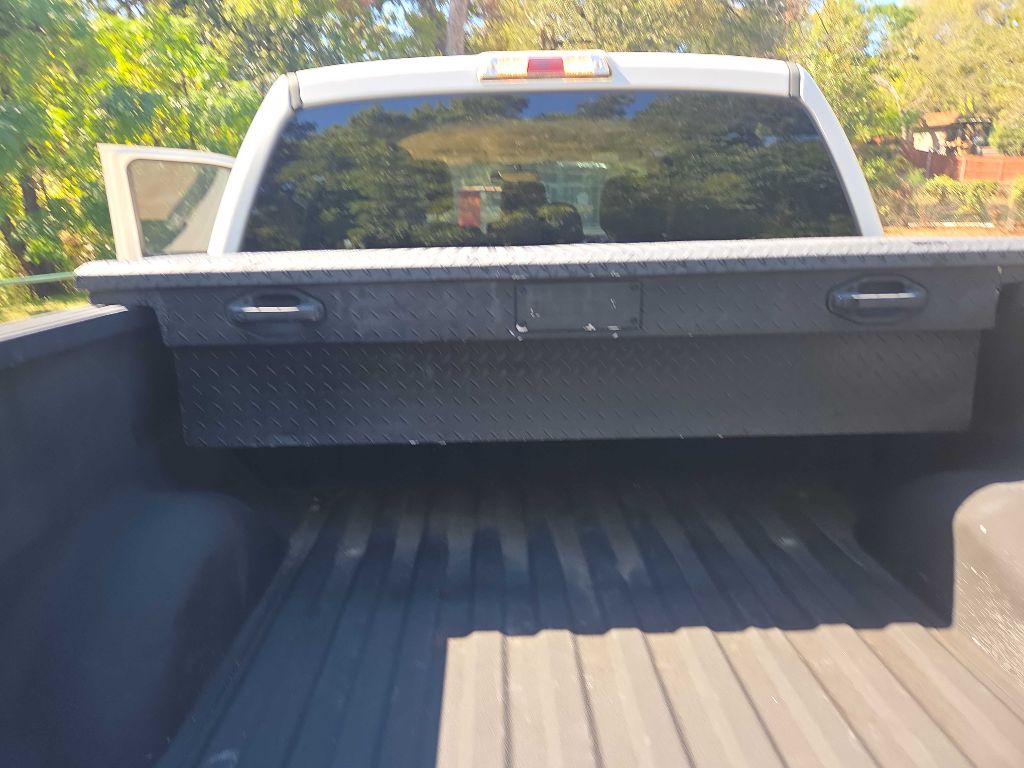 Photo 21 of this FORD F150