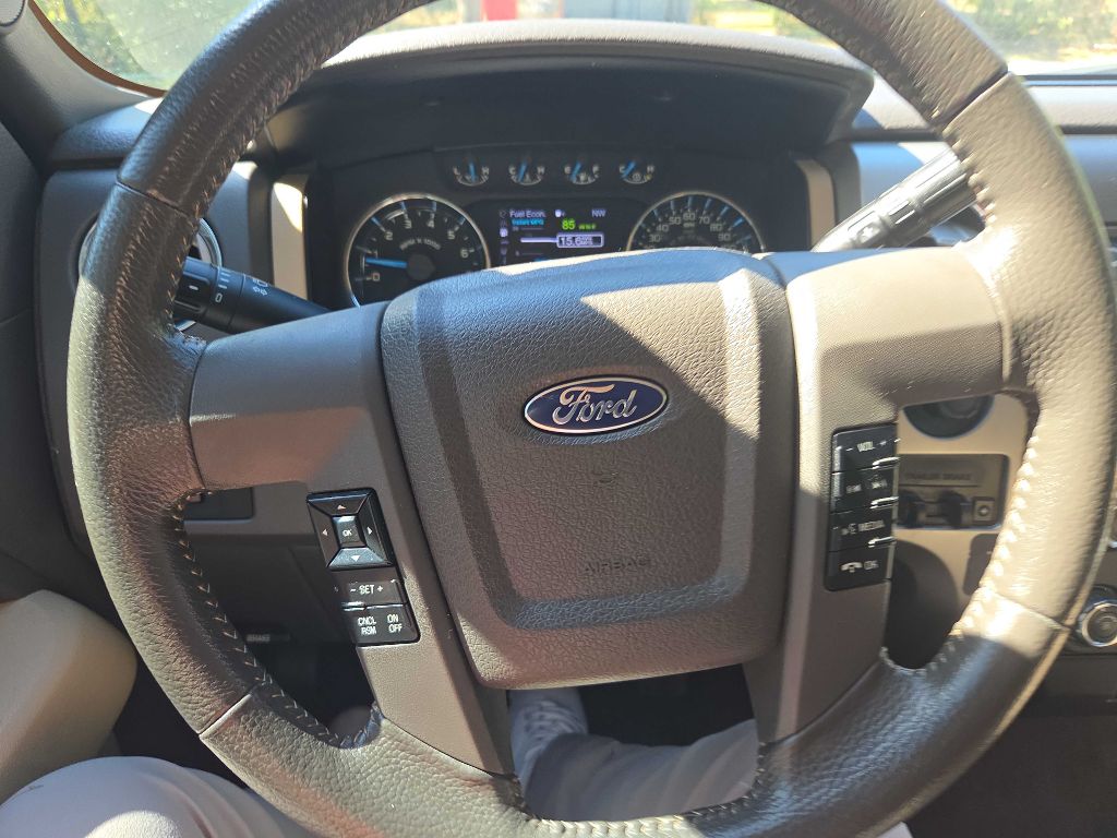 Photo 36 of this FORD F150
