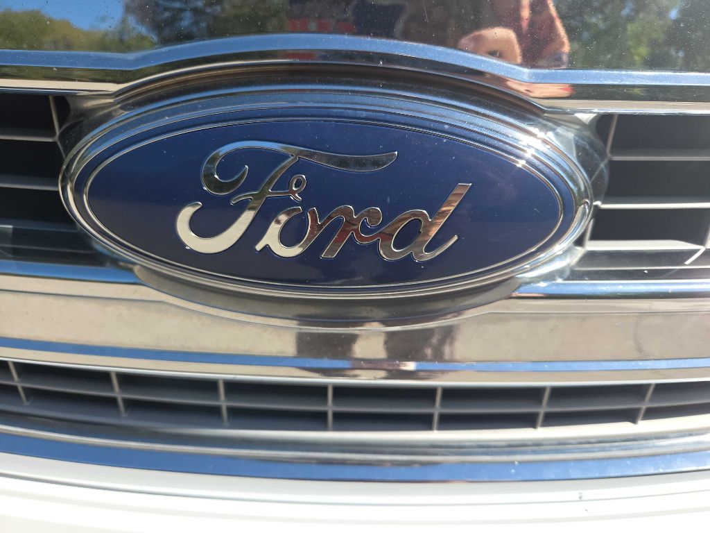 Photo 10 of this FORD F150