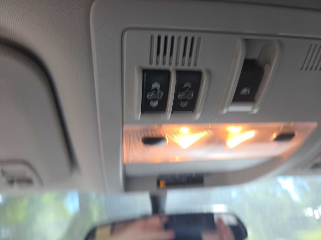 Photo 34 of this CHEVROLET SILVERADO 1500