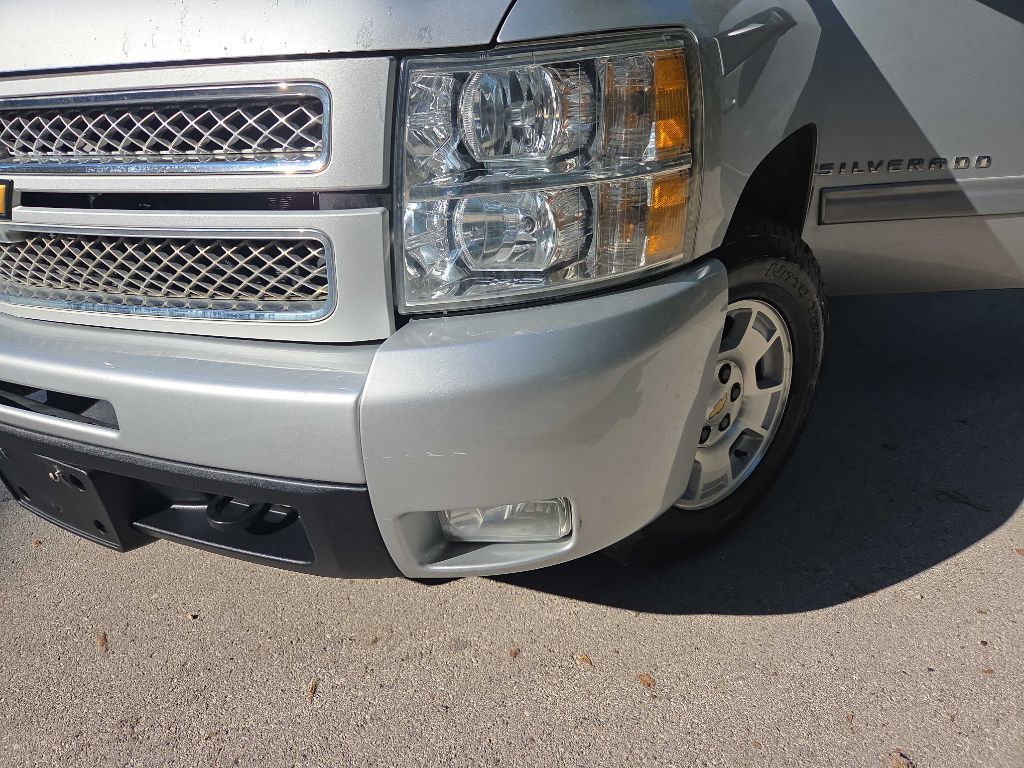 Photo 12 of this CHEVROLET SILVERADO 1500
