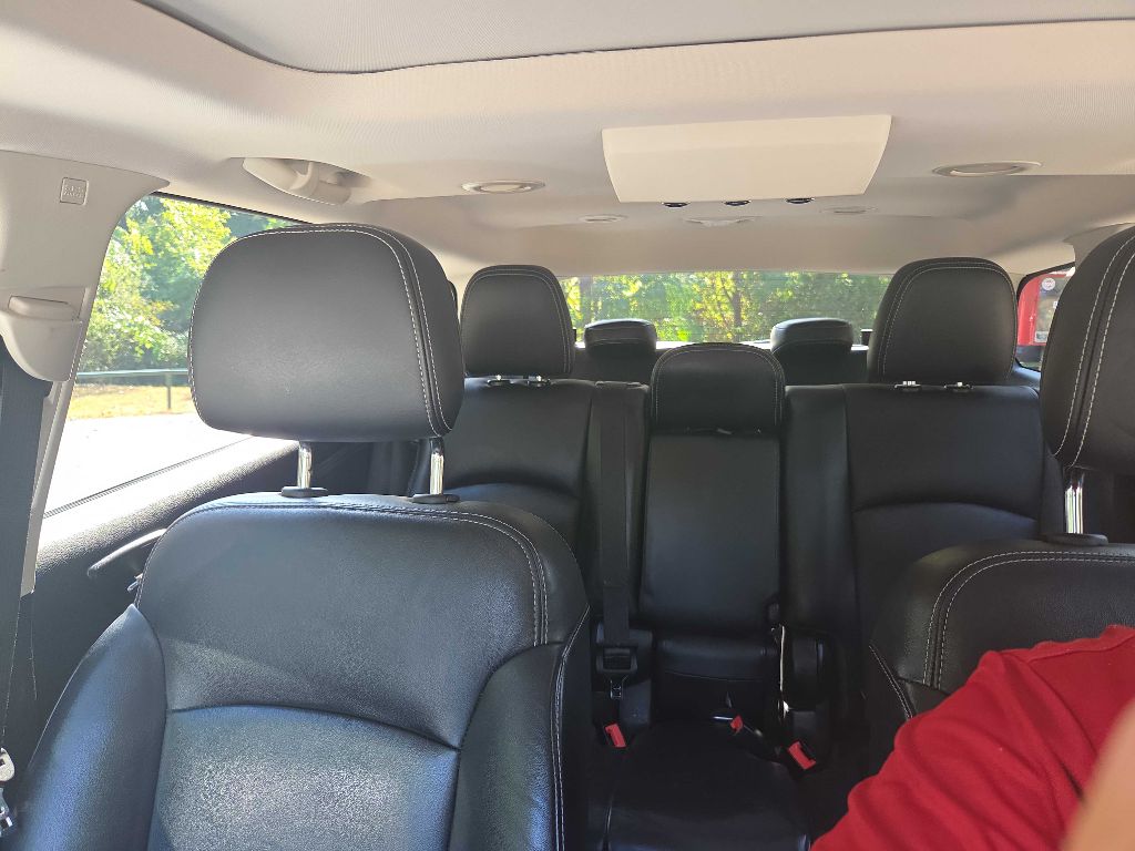 Photo 34 of this DODGE JOURNEY