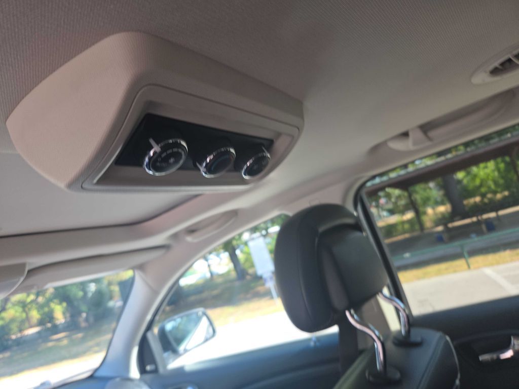 Photo 20 of this DODGE JOURNEY