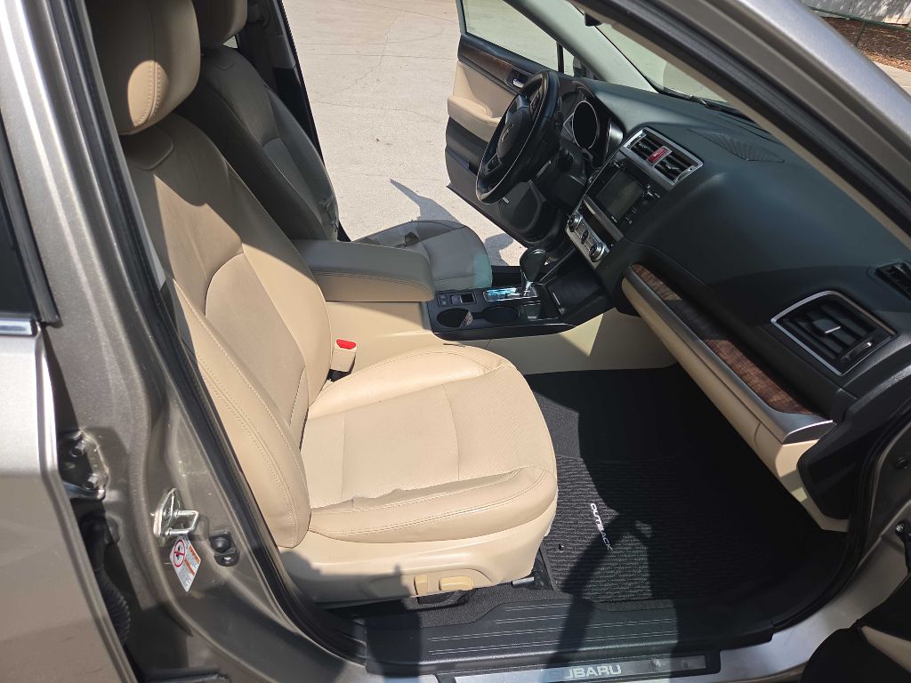 Photo 29 of this SUBARU OUTBACK