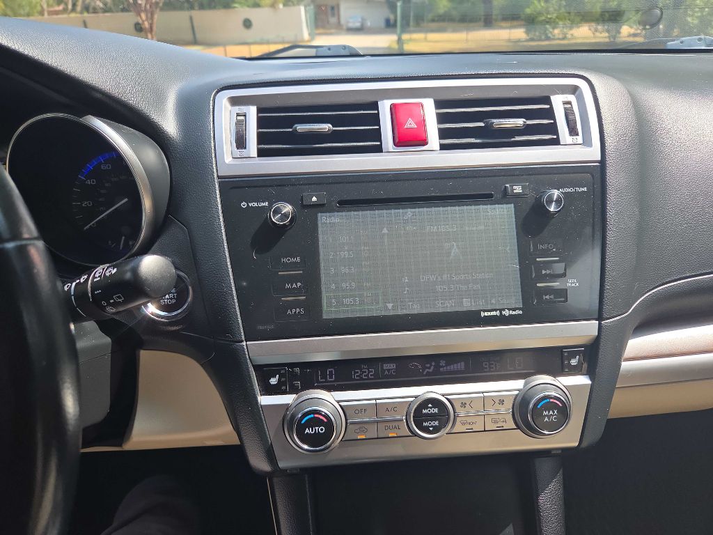 Photo 32 of this SUBARU OUTBACK