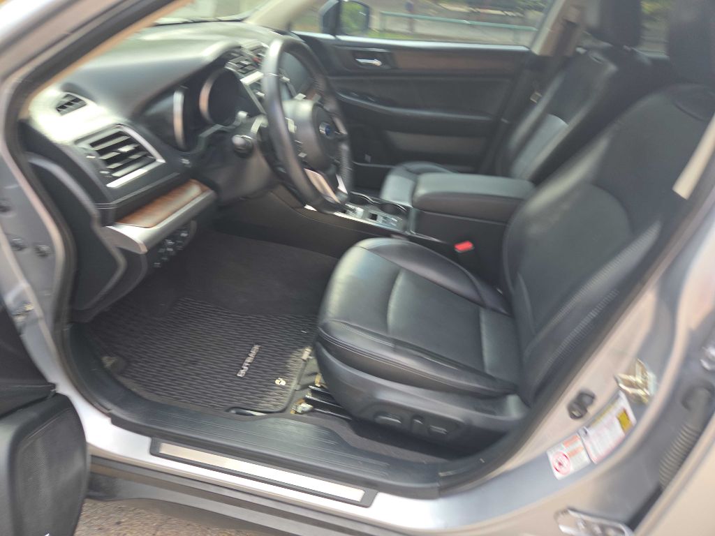 Photo 20 of this SUBARU OUTBACK