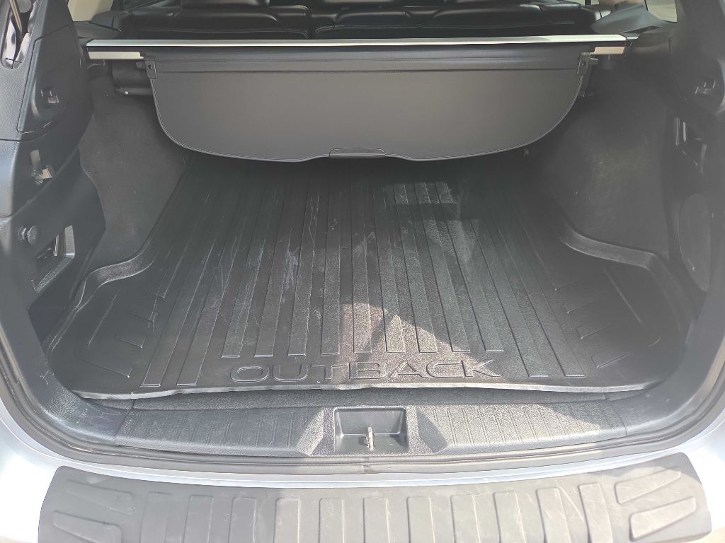 Photo 26 of this SUBARU OUTBACK