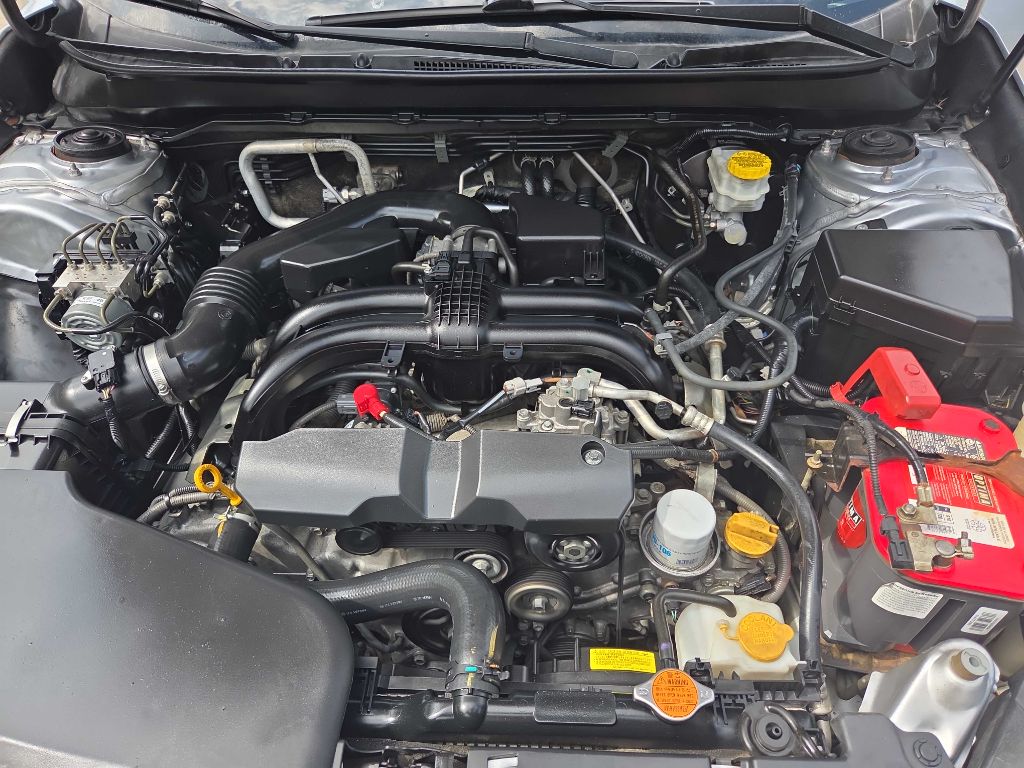 Photo 10 of this SUBARU OUTBACK