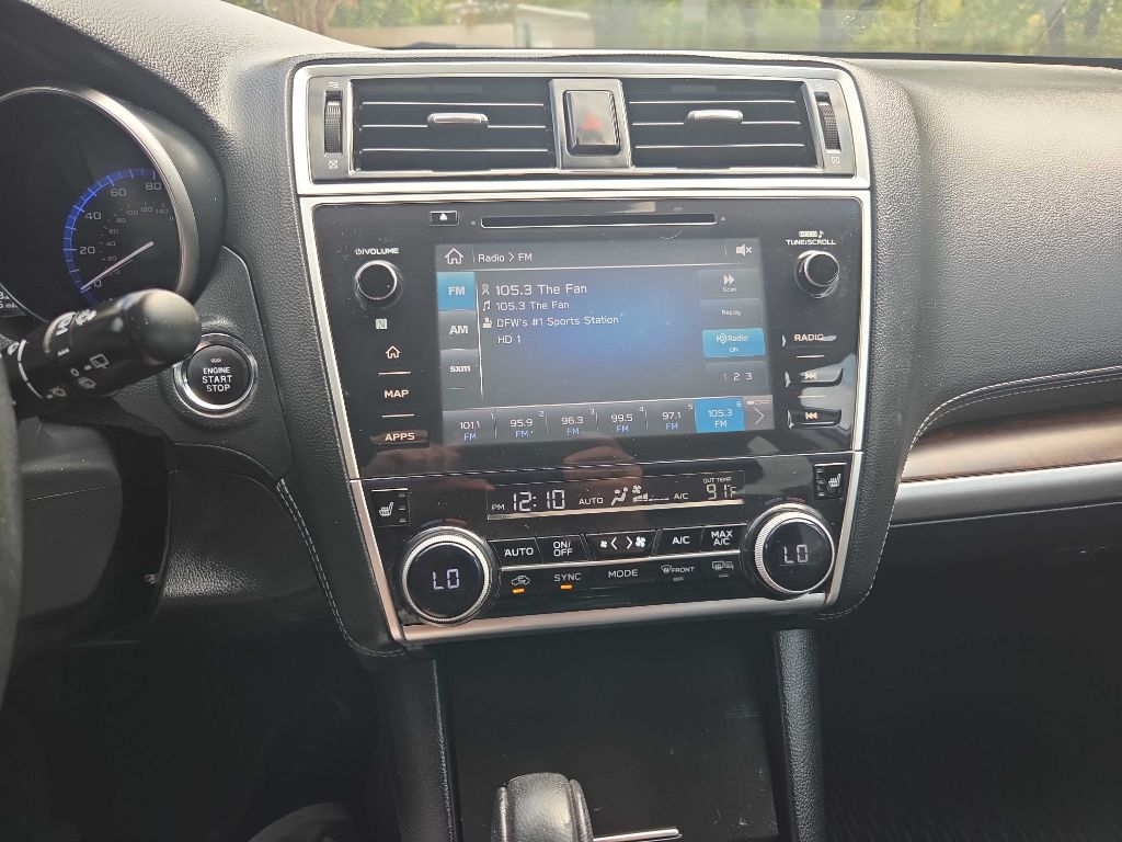 Photo 34 of this SUBARU OUTBACK