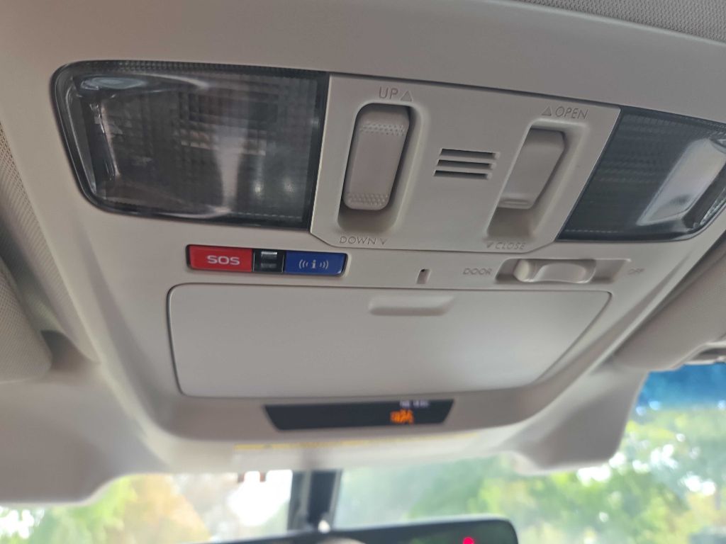 Photo 38 of this SUBARU OUTBACK