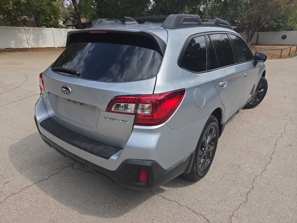 Photo 6 of this SUBARU OUTBACK