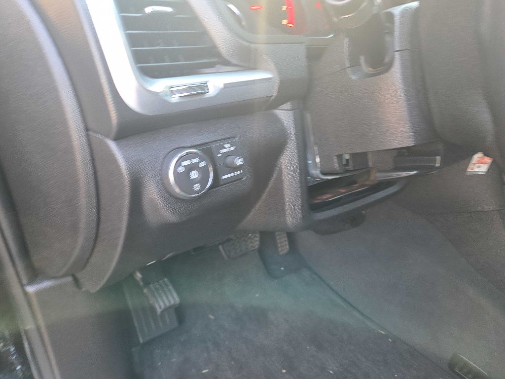 Photo 35 of this GMC ACADIA