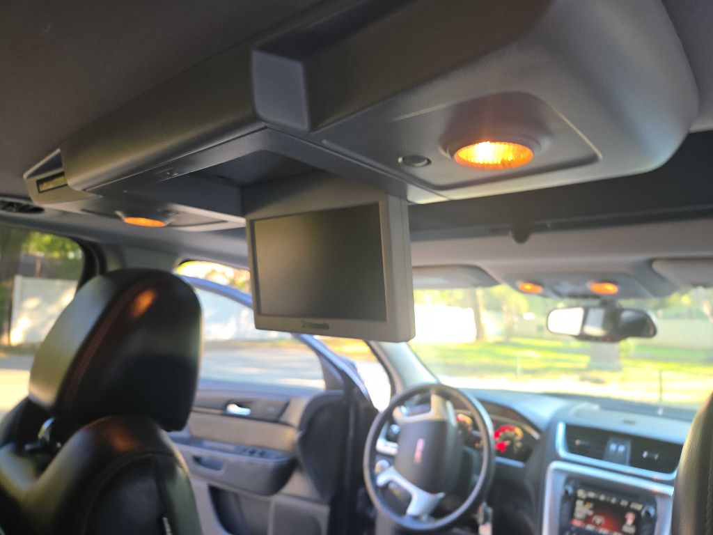 Photo 31 of this GMC ACADIA