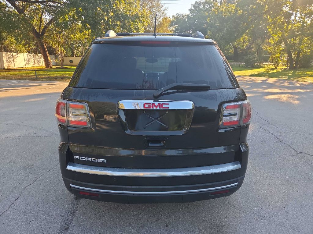 Photo 5 of this GMC ACADIA