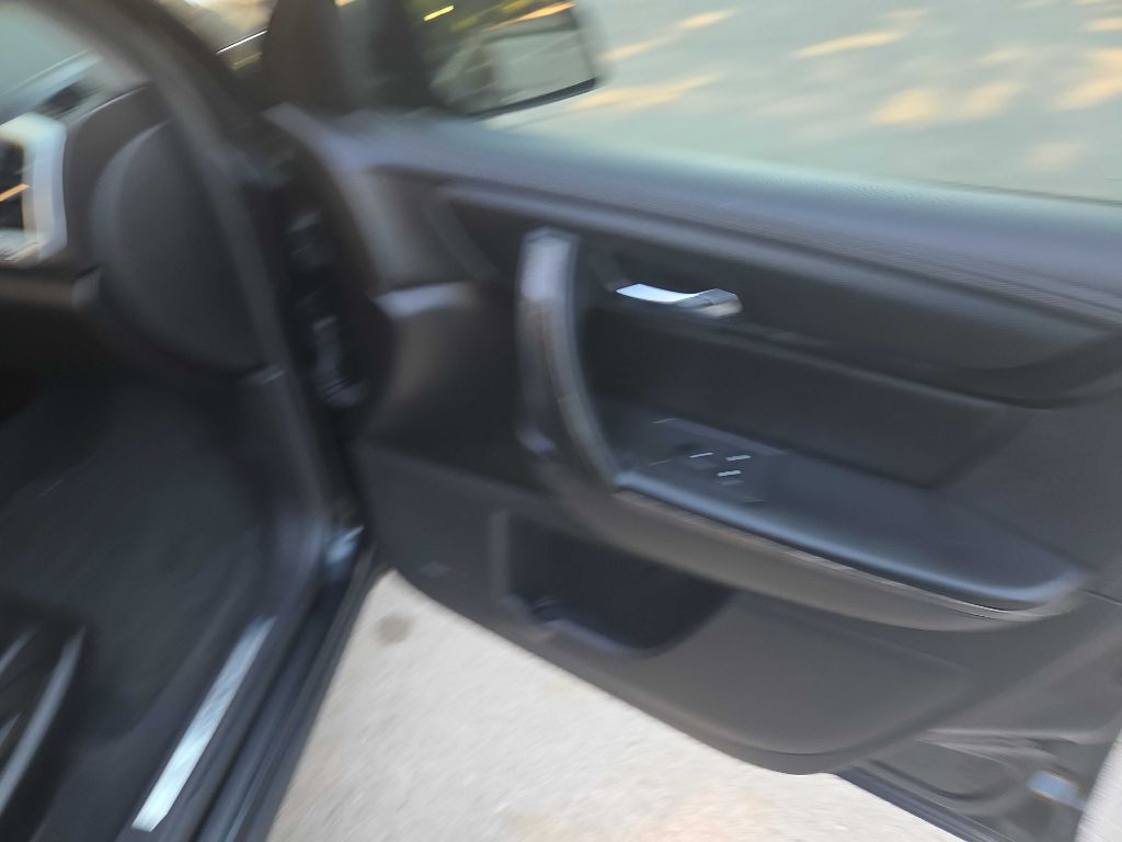 Photo 33 of this GMC ACADIA