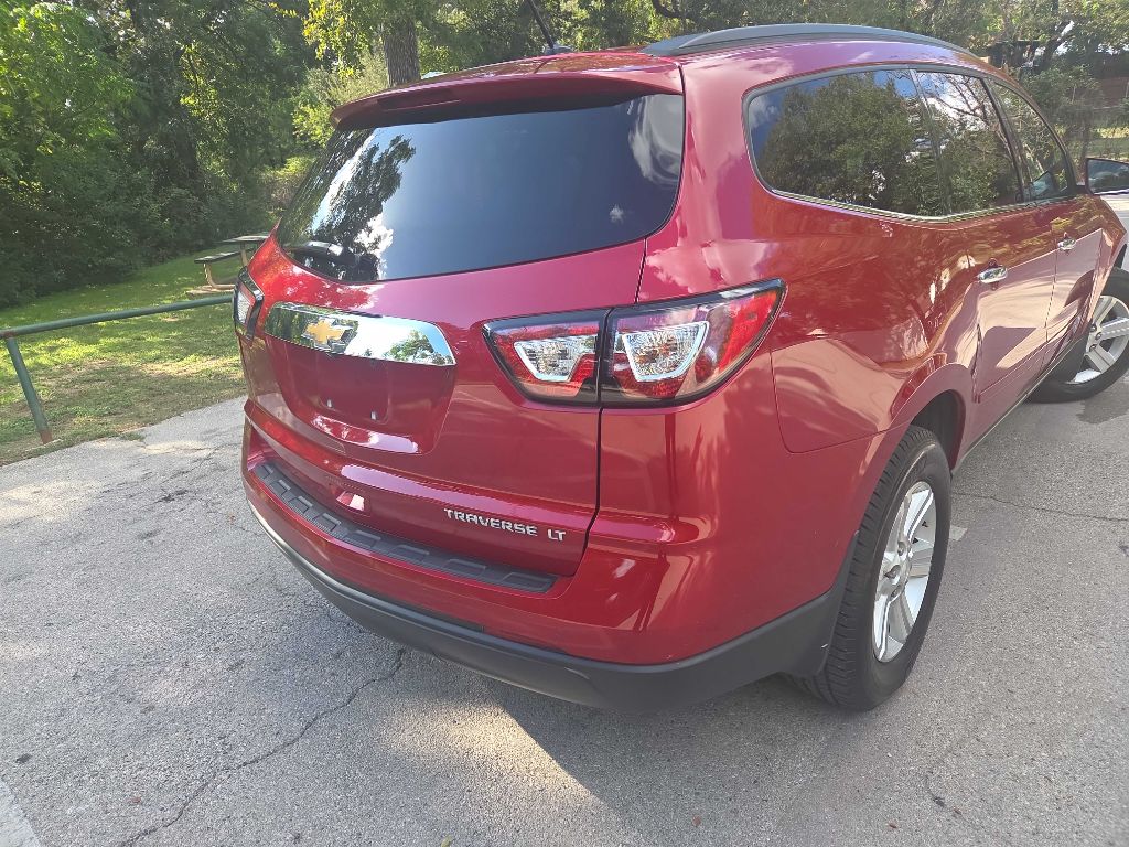 Photo 6 of this CHEVROLET TRAVERSE