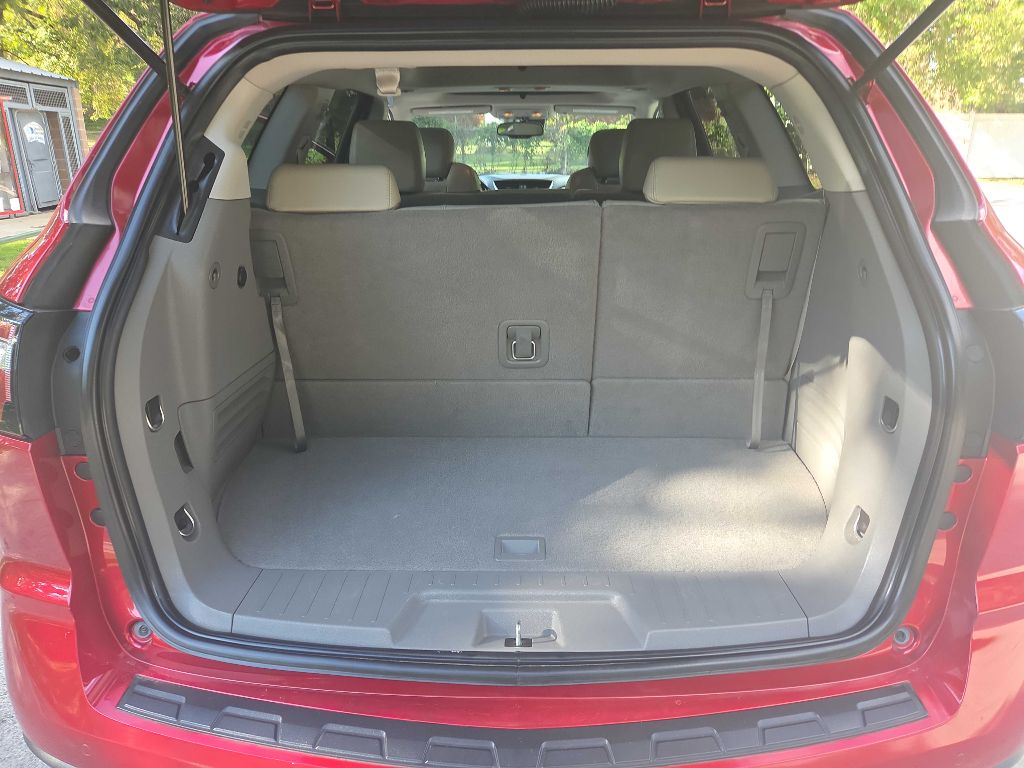 Photo 25 of this CHEVROLET TRAVERSE