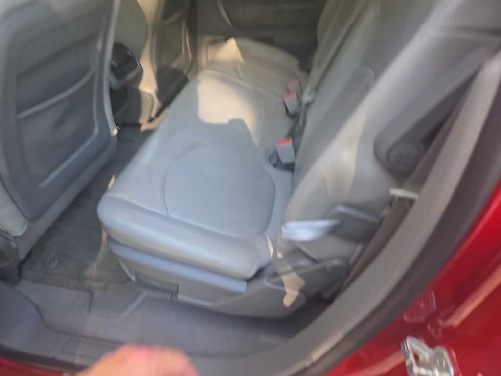 Photo 18 of this CHEVROLET TRAVERSE