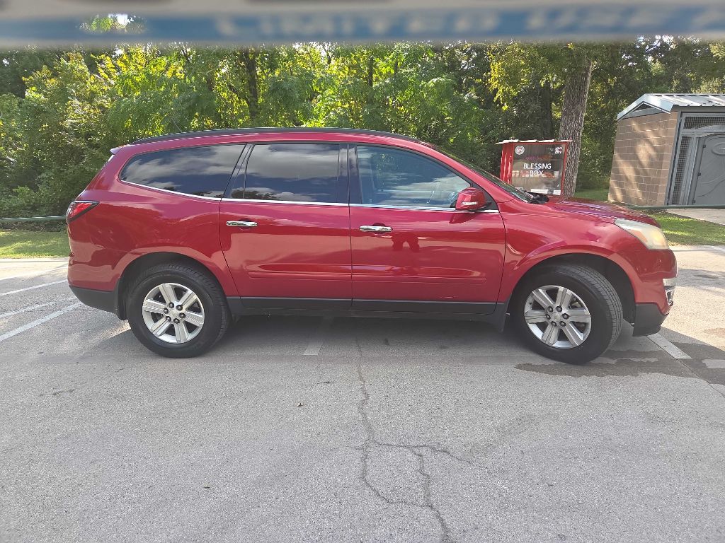 Photo 7 of this CHEVROLET TRAVERSE