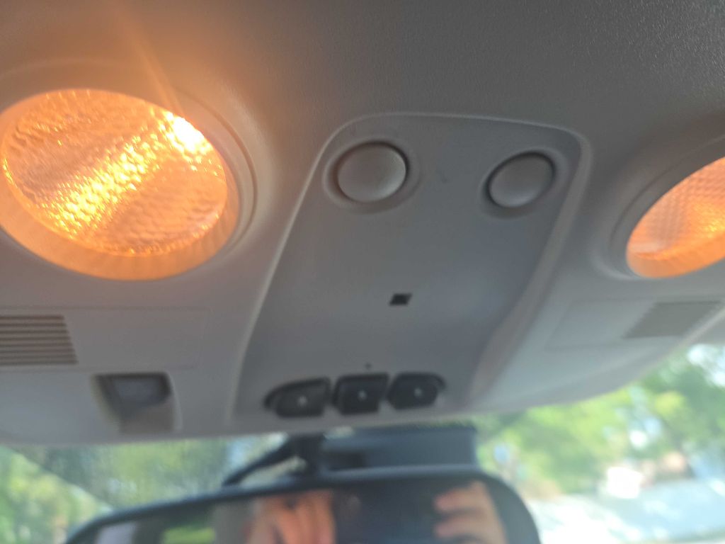 Photo 40 of this CHEVROLET TRAVERSE