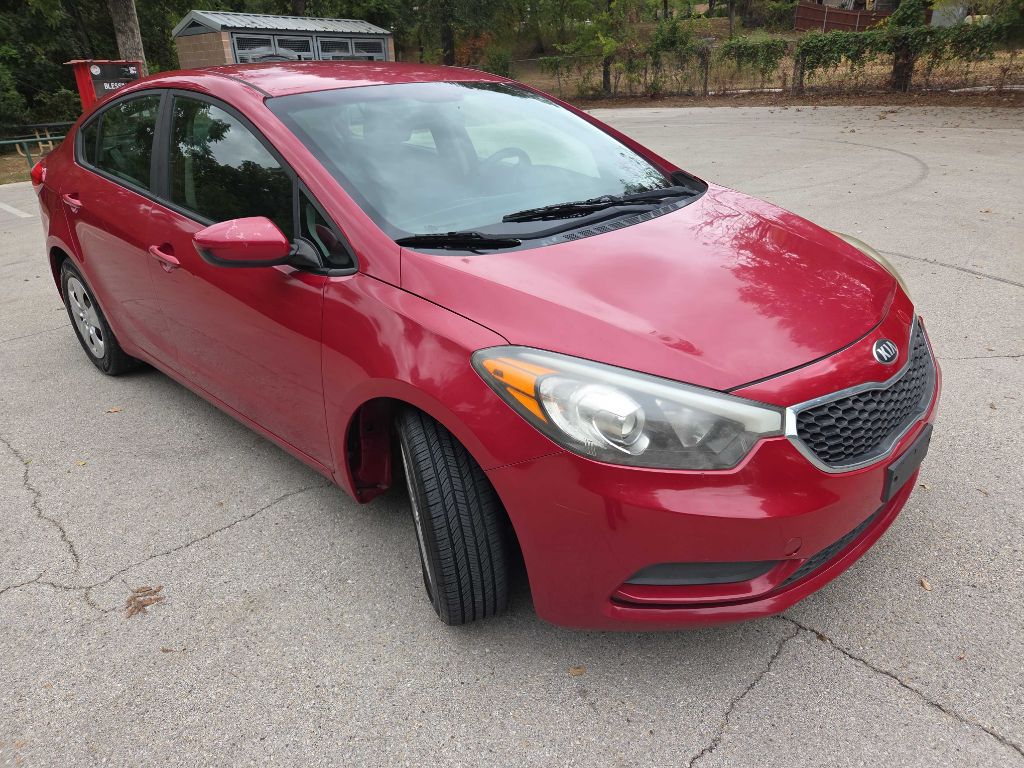 Photo 8 of this KIA FORTE