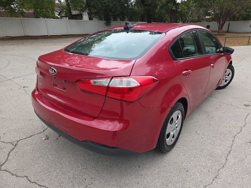 Photo 6 of this KIA FORTE