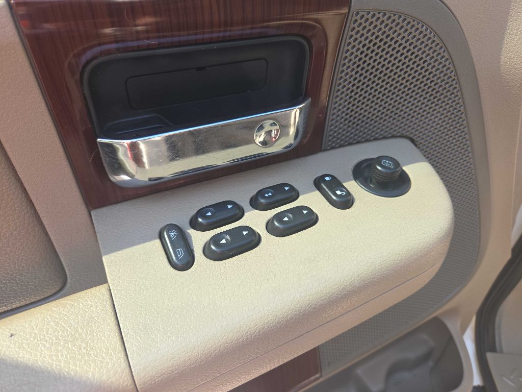 Photo 23 of this FORD F150