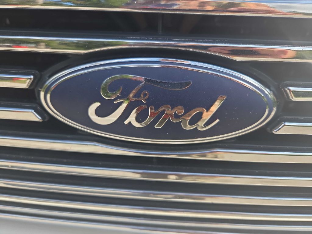 Photo 11 of this FORD F150