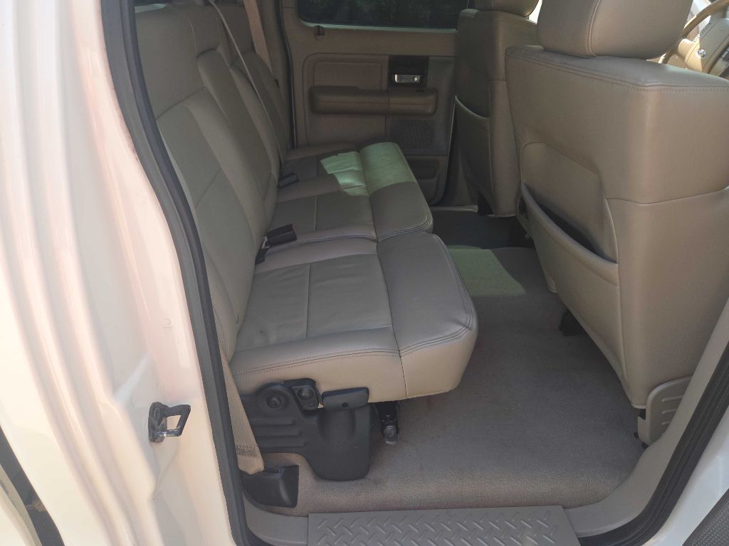 Photo 28 of this FORD F150